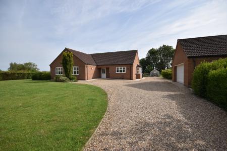 House Chapel Lane in North Kesteven