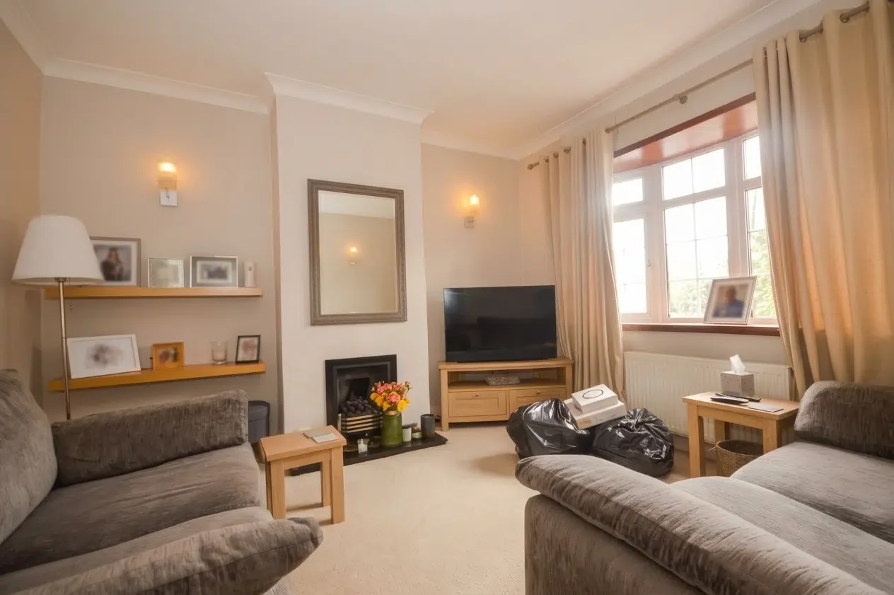House Horseshoe Crescent in Beaconsfield