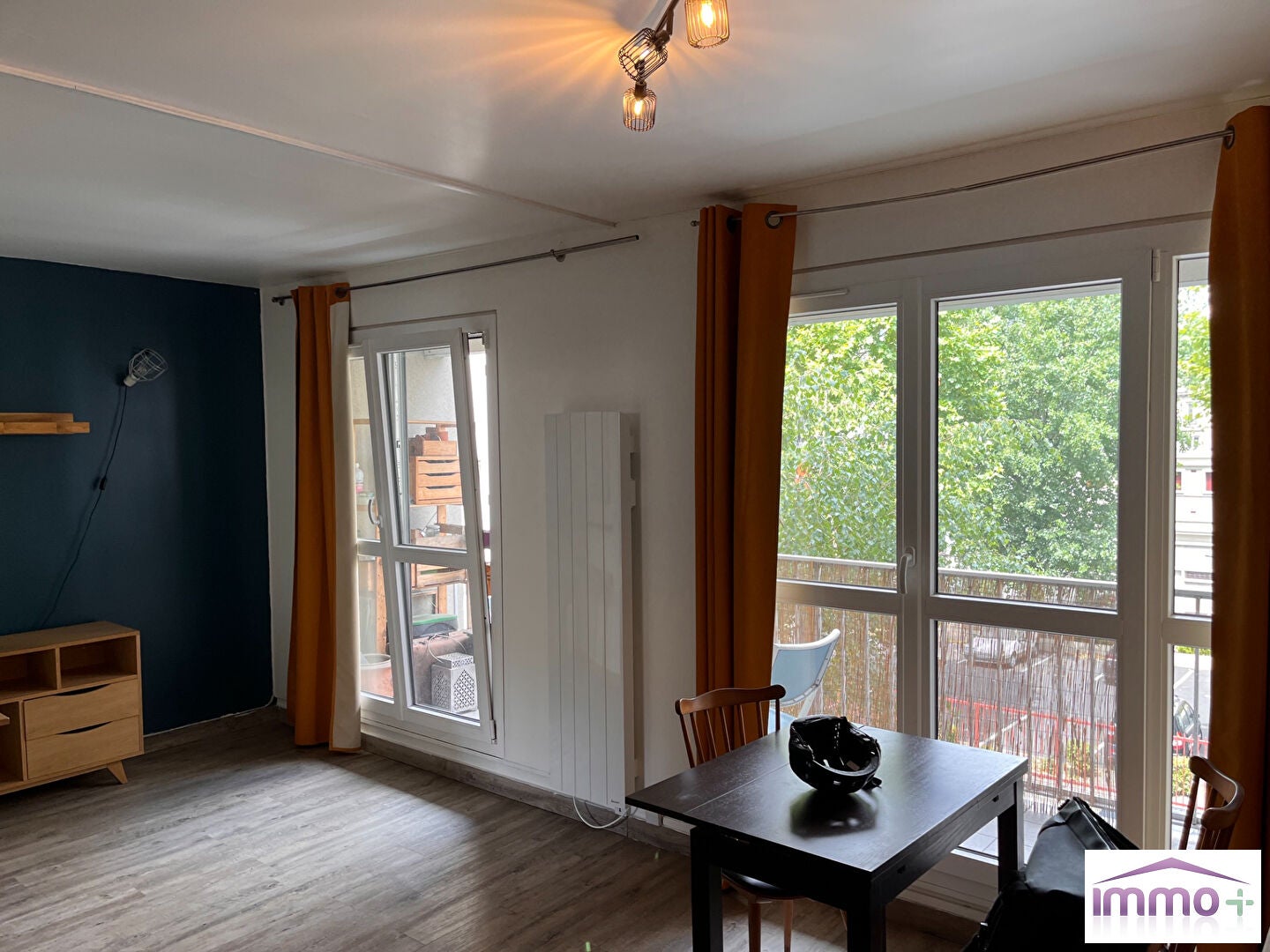 Flat Avenue Jean Lolive in Pantin