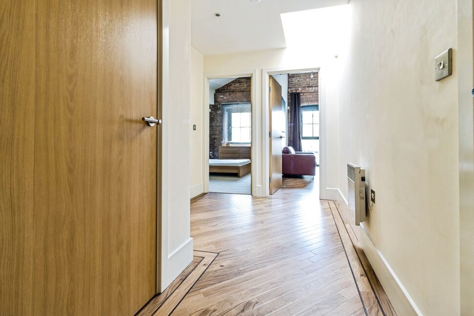 Flat Cambridge Street in Manchester