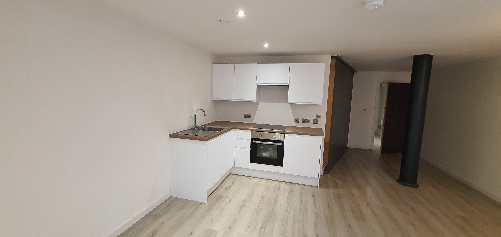 Flat Upper Piccadilly in Bradford