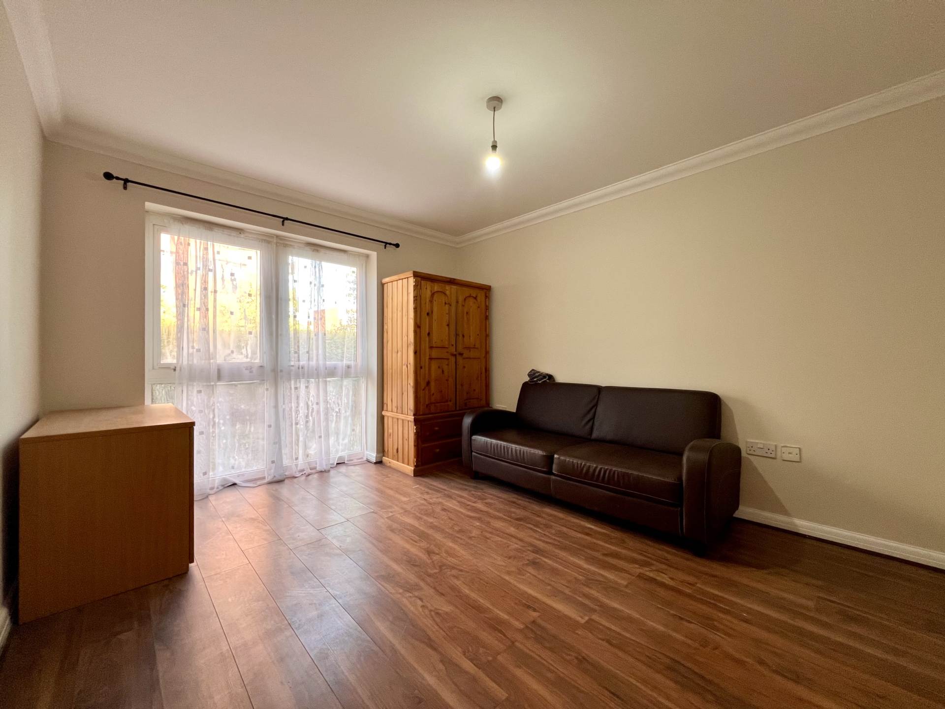 Flat Abbey Road in Greater London