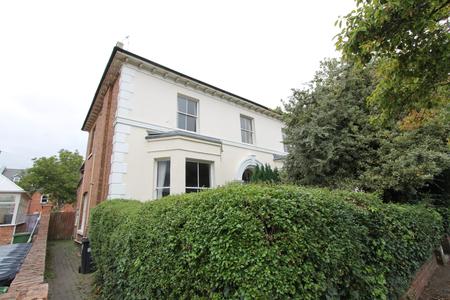 Room Russell Terrace in Royal Leamington Spa