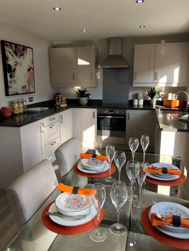 Room Friary Road in City of Edinburgh