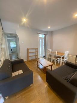Room Burnthwaite Road in Greater London