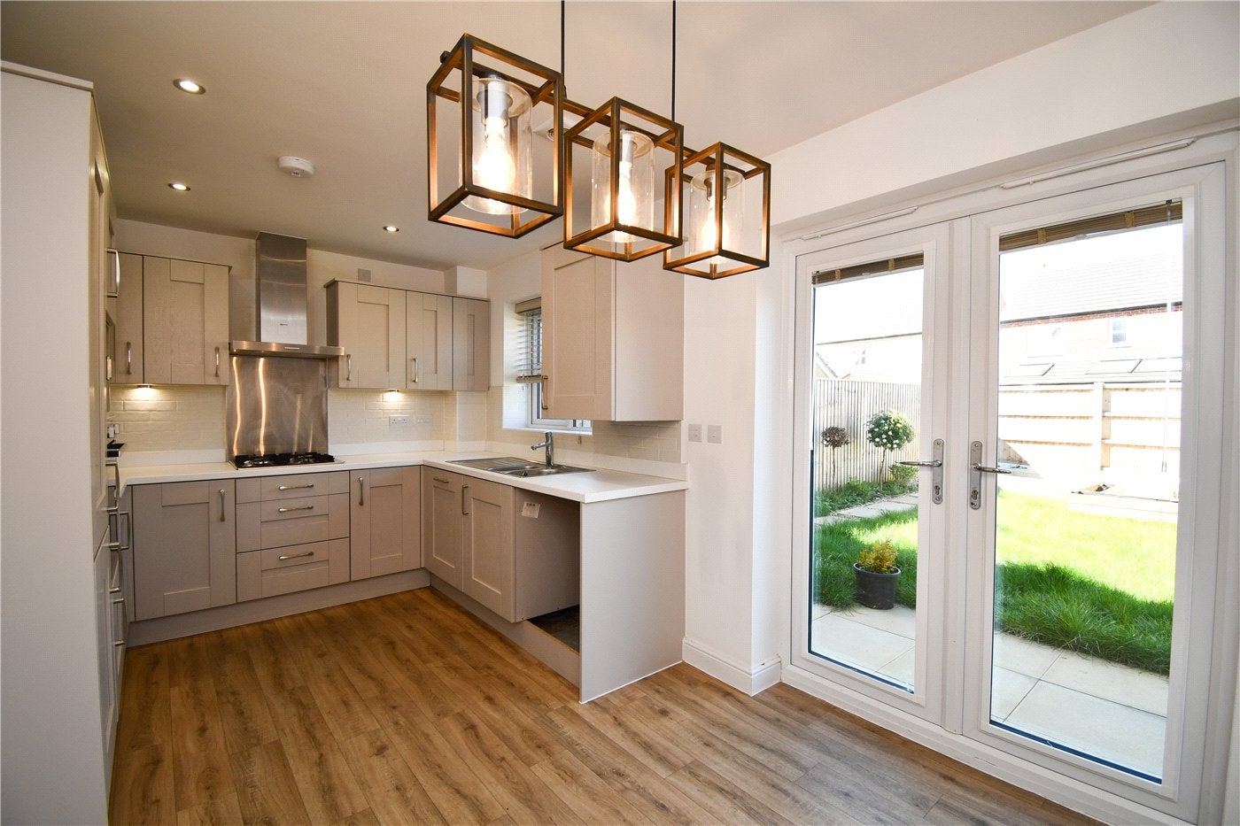 House Freestone Drive in Bromborough