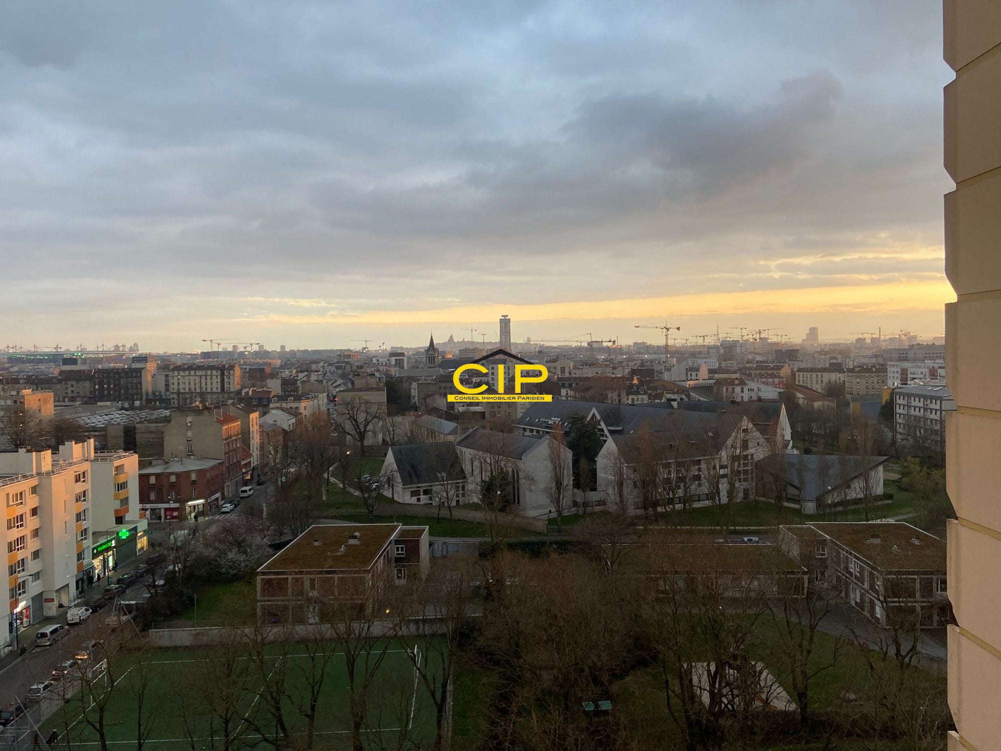 Appartement Rue Gaston Dourdin à Saint-Denis