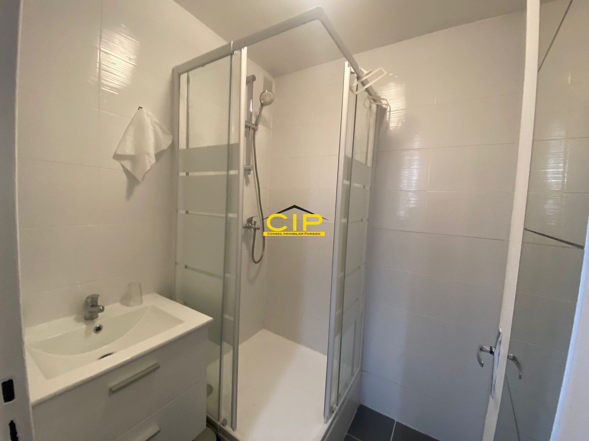 Appartement Rue Gaston Dourdin à Saint-Denis