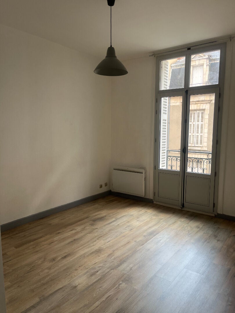 Flat Rue Charles Gide in Poitiers