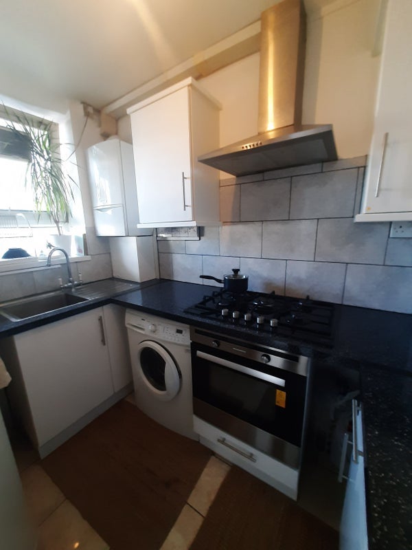 Room Pott Street in Greater London