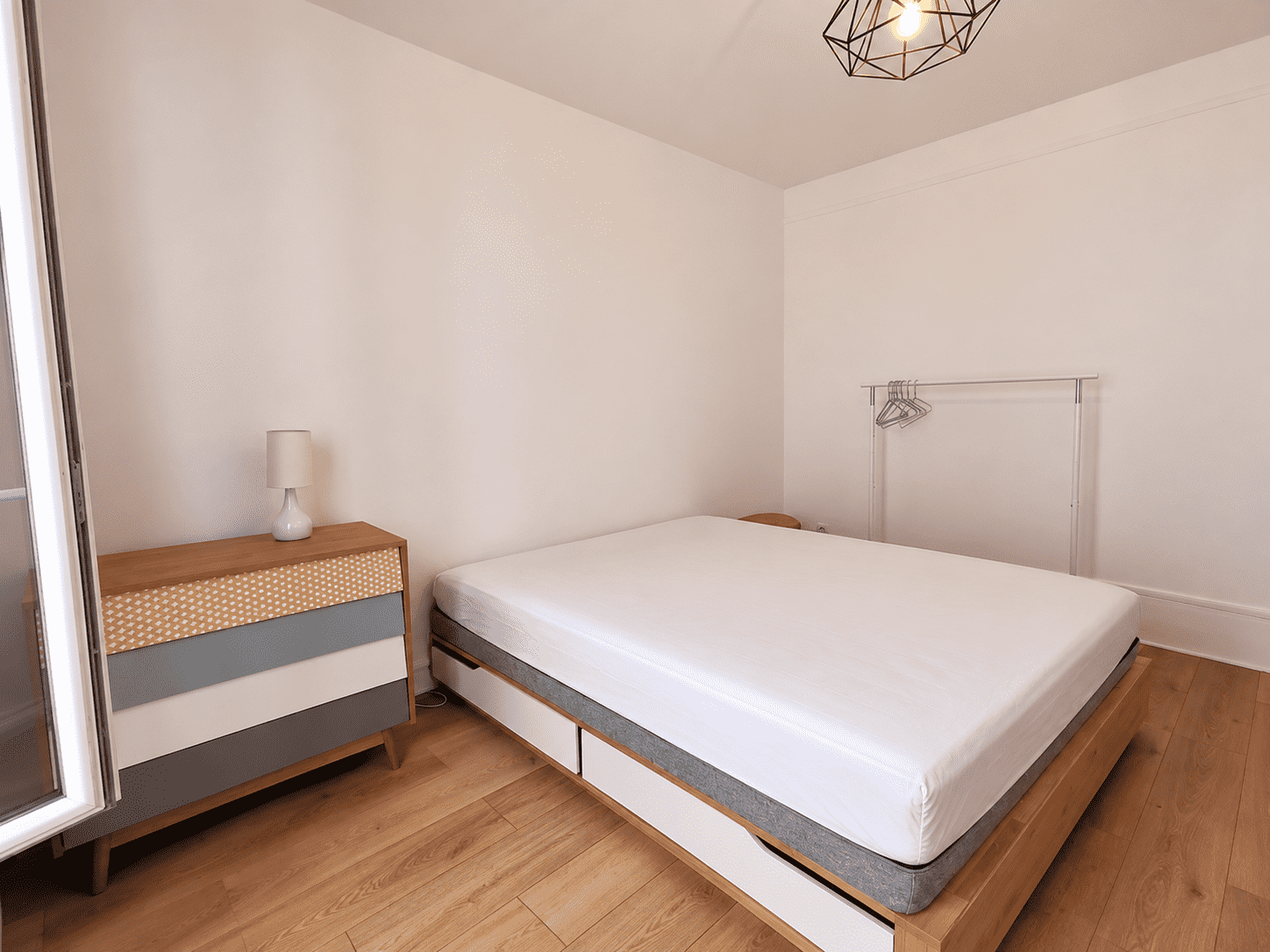 Flat Rue de Suez in Paris