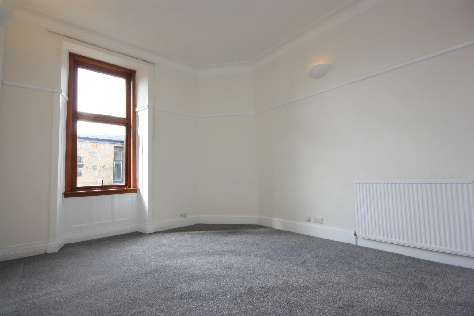 Flat Queensborough Gardens in Glasgow