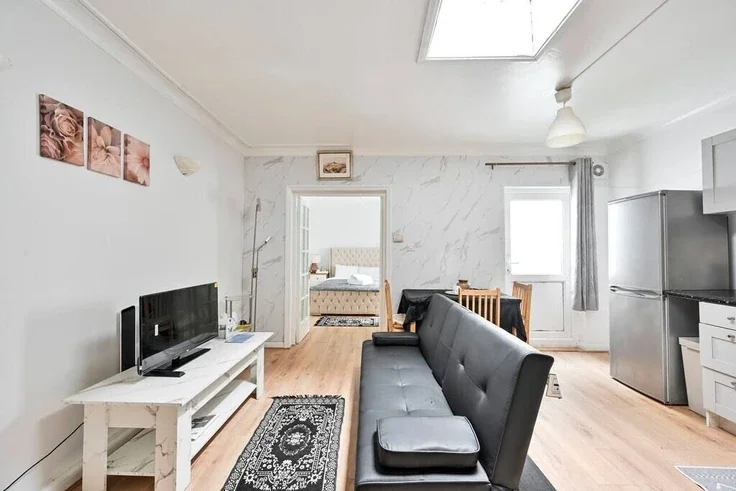 Flat Boscobel Street in City of Westminster