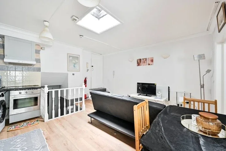 Flat Boscobel Street in City of Westminster