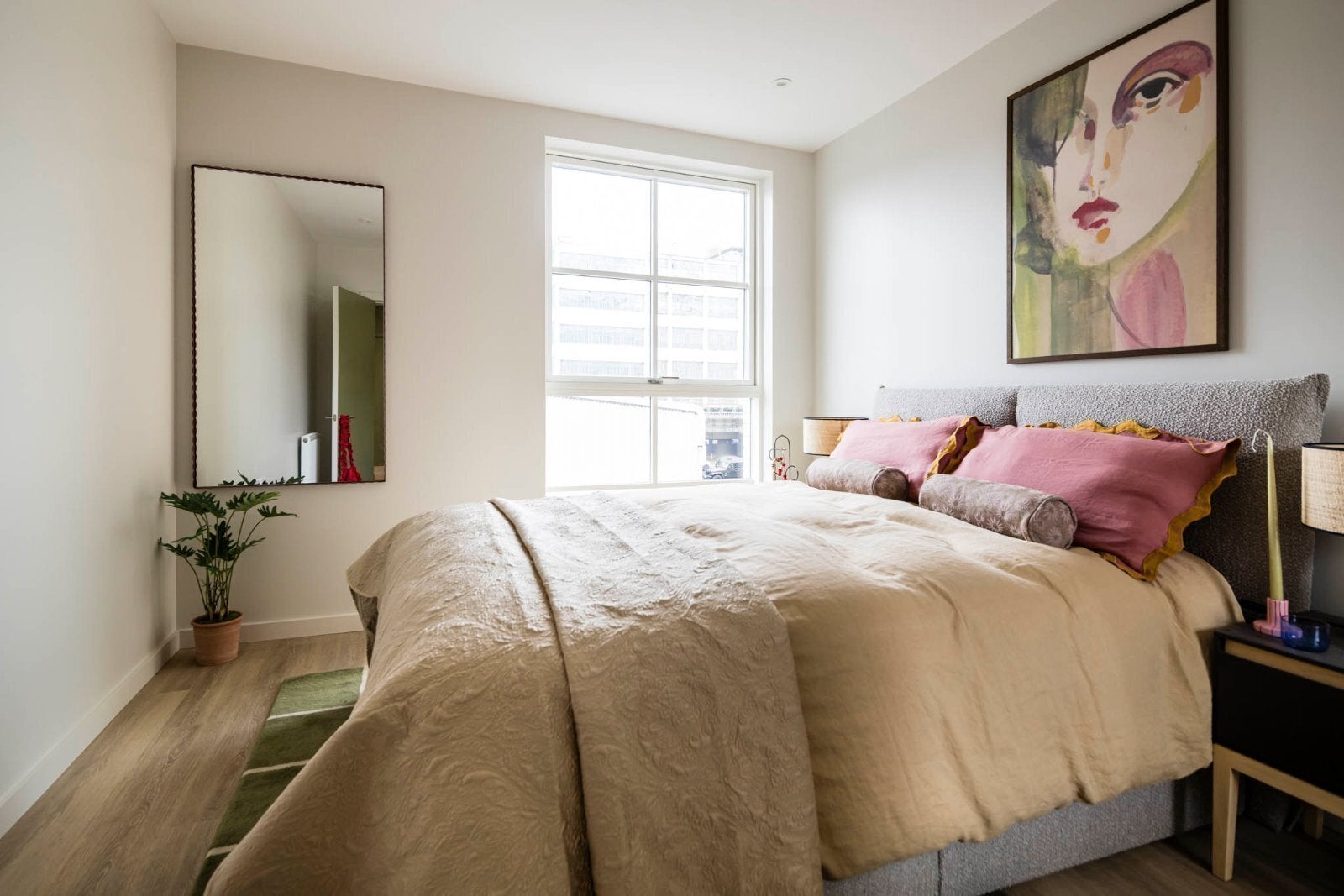 Flat Clayton Road in Greater London