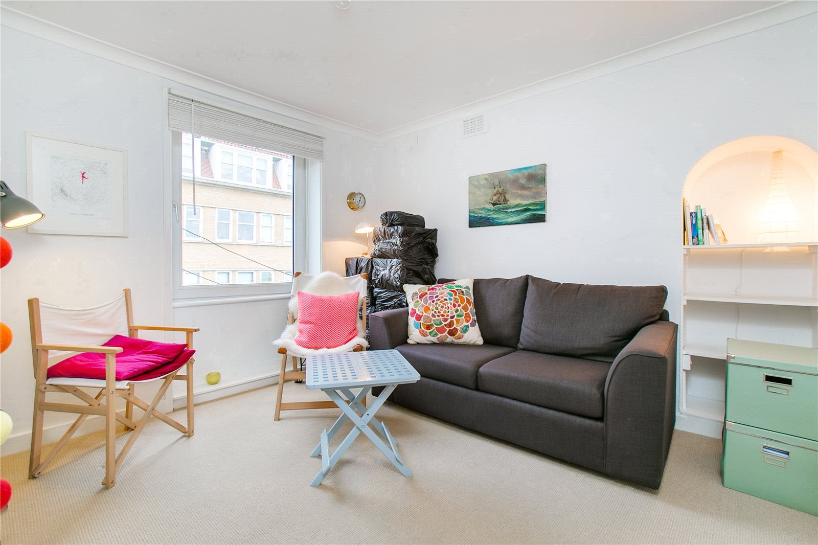 Flat Minford Gardens in Greater London