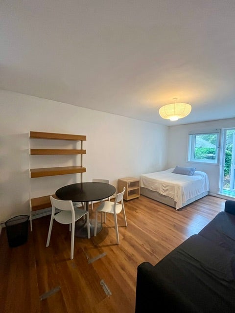 Room Barnby Street in Greater London