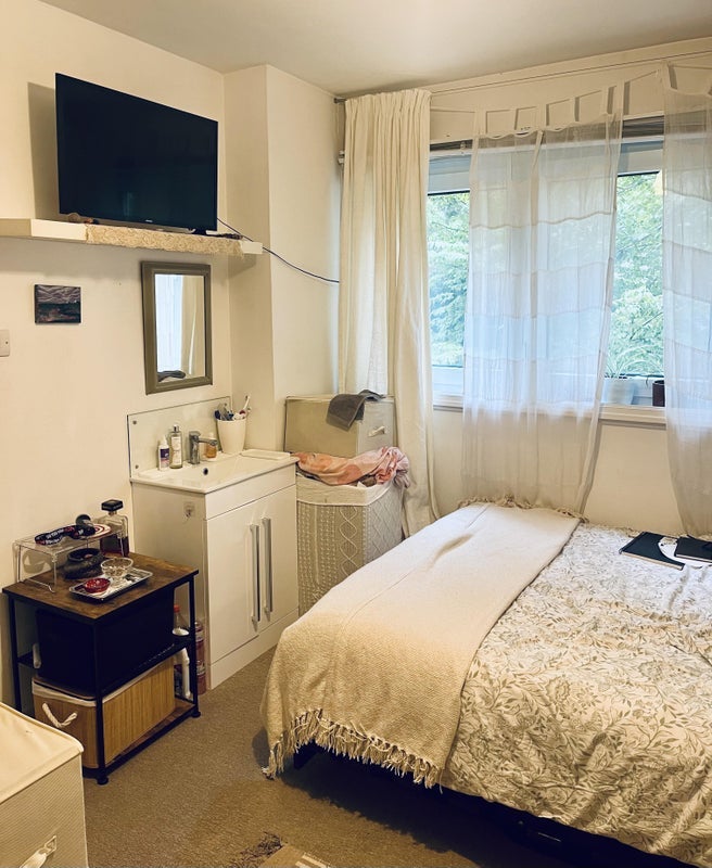 Room Barnby Street in Greater London