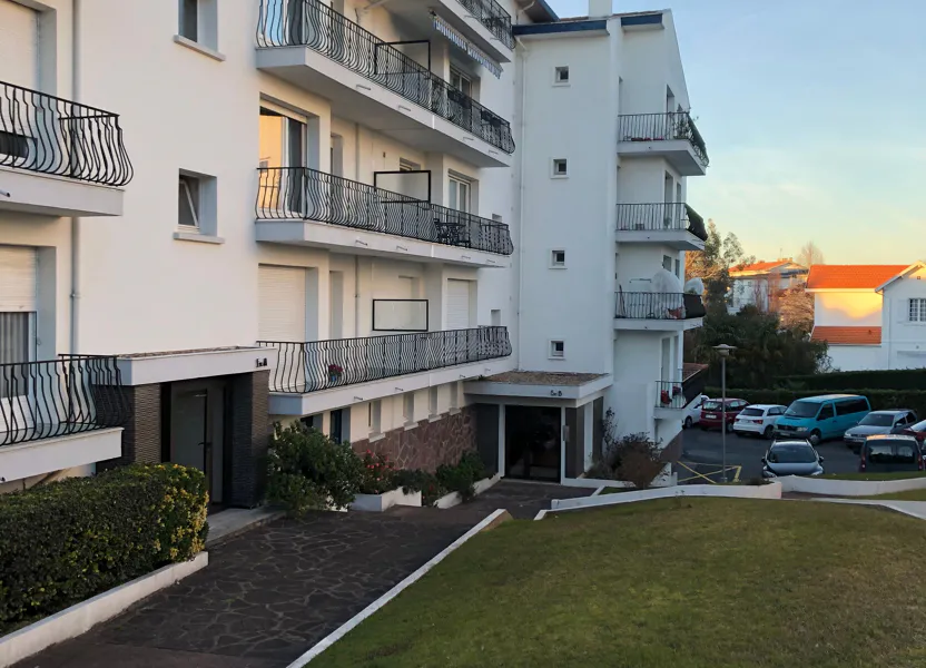 Flat Allée des Pins in Bayonne