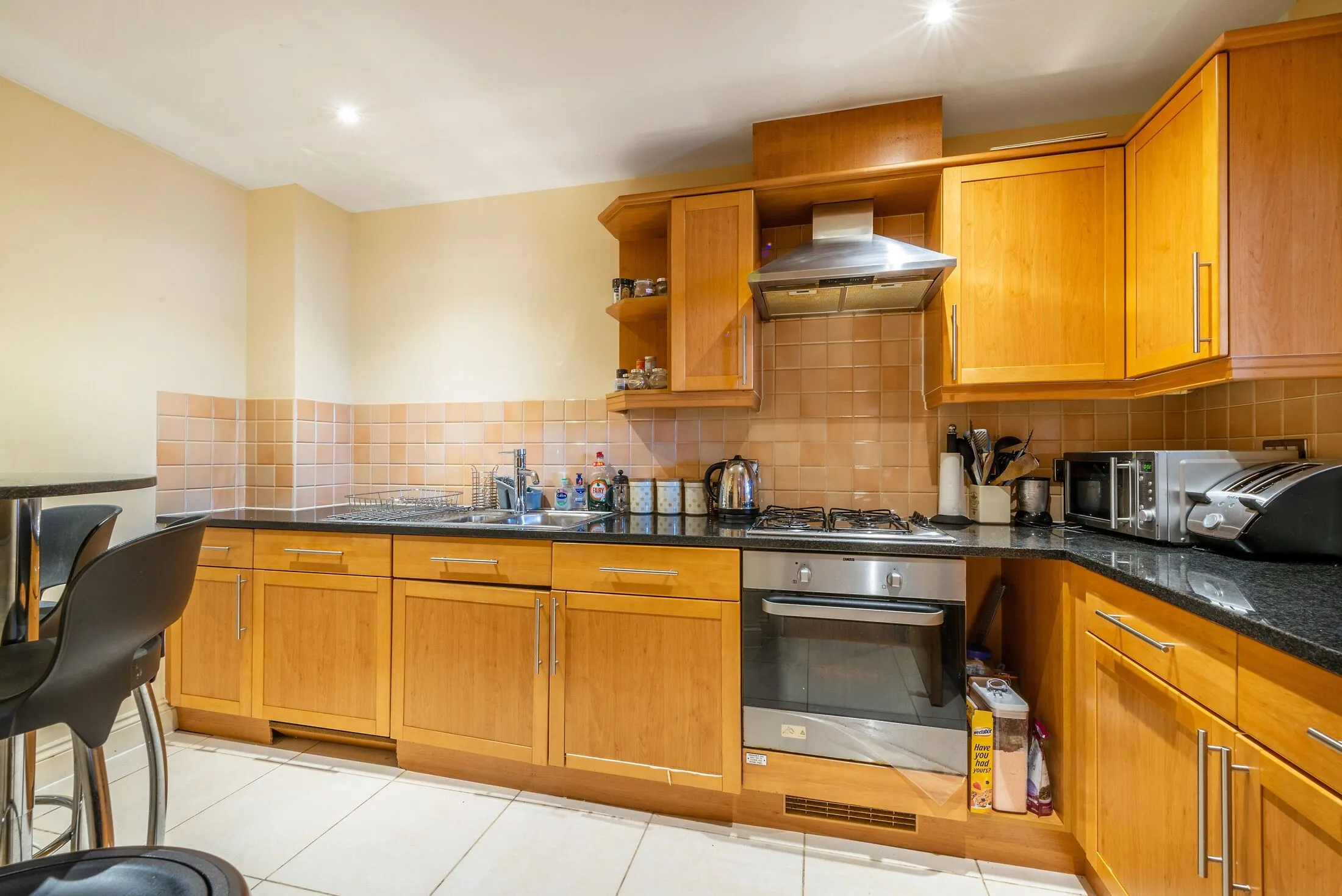Flat Palgrave Gardens in City of Westminster