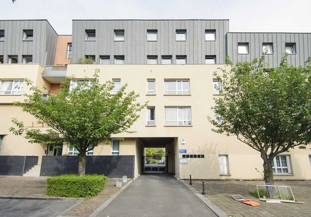 Flat Rue Jeanne d'Arc in Charleville-Mézières