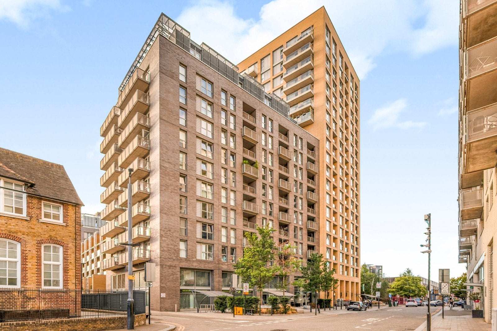Flat Vian Street in Greater London