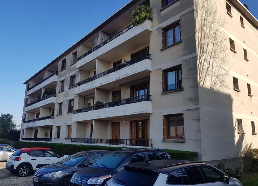 Appartement Avenue du Général Leclerc à L'Haÿ-les-Roses