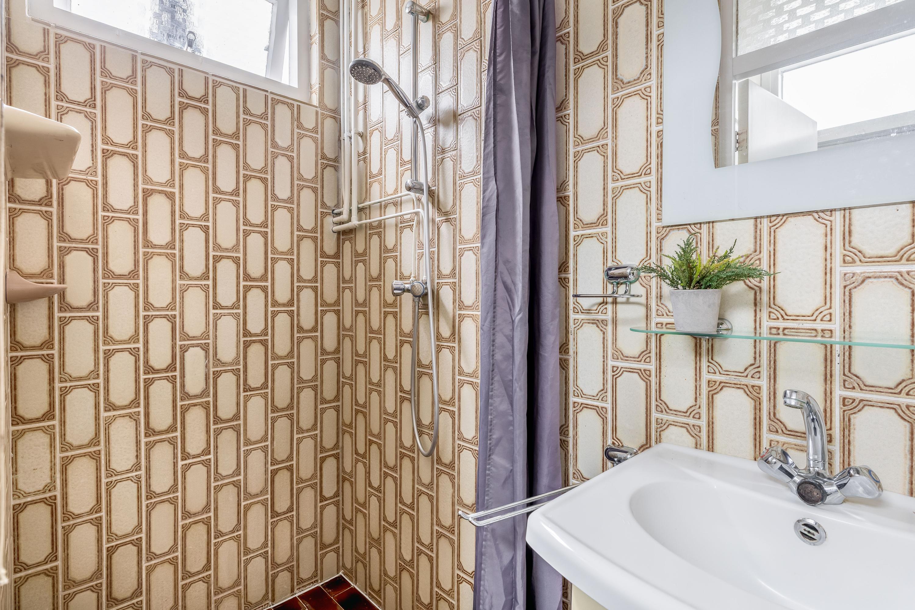 Tussenwoning te koop: Westelijke Achterweg 43, Sommelsdijk