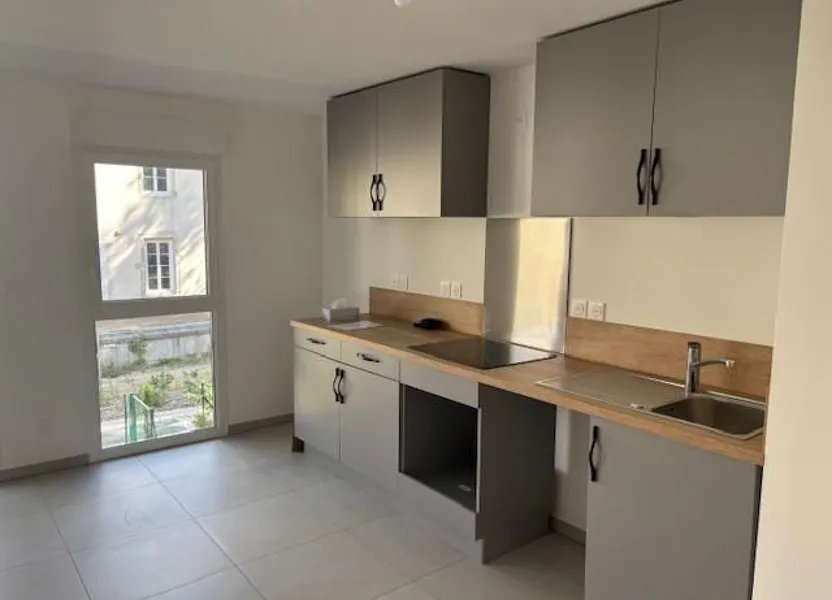 Flat Rue des Casernes in Bourg-en-Bresse