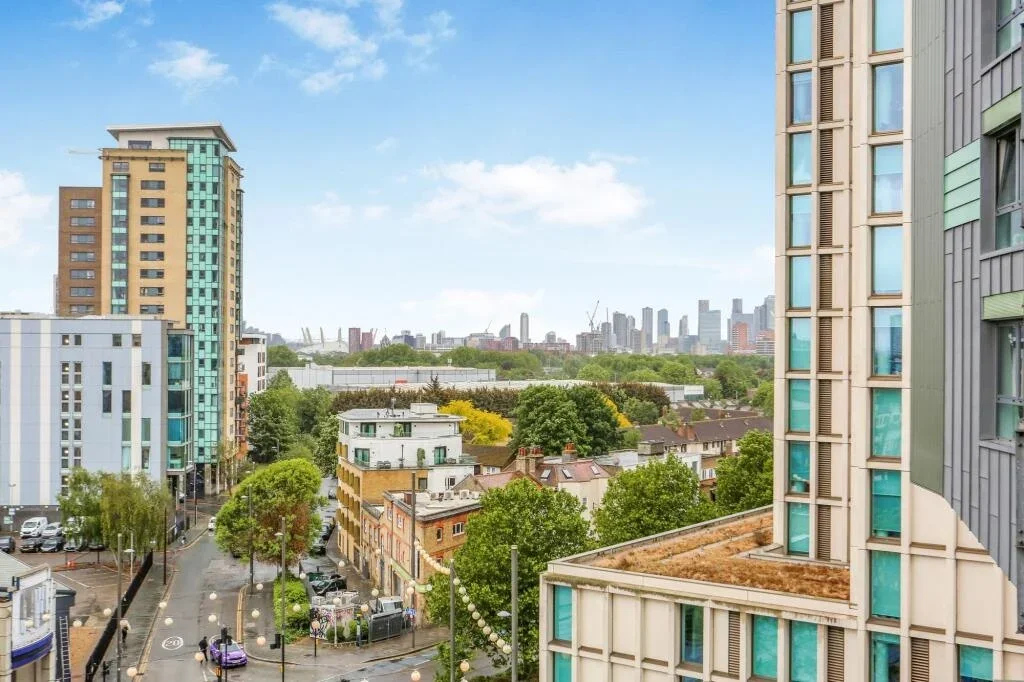 Flat Lett Road in Greater London