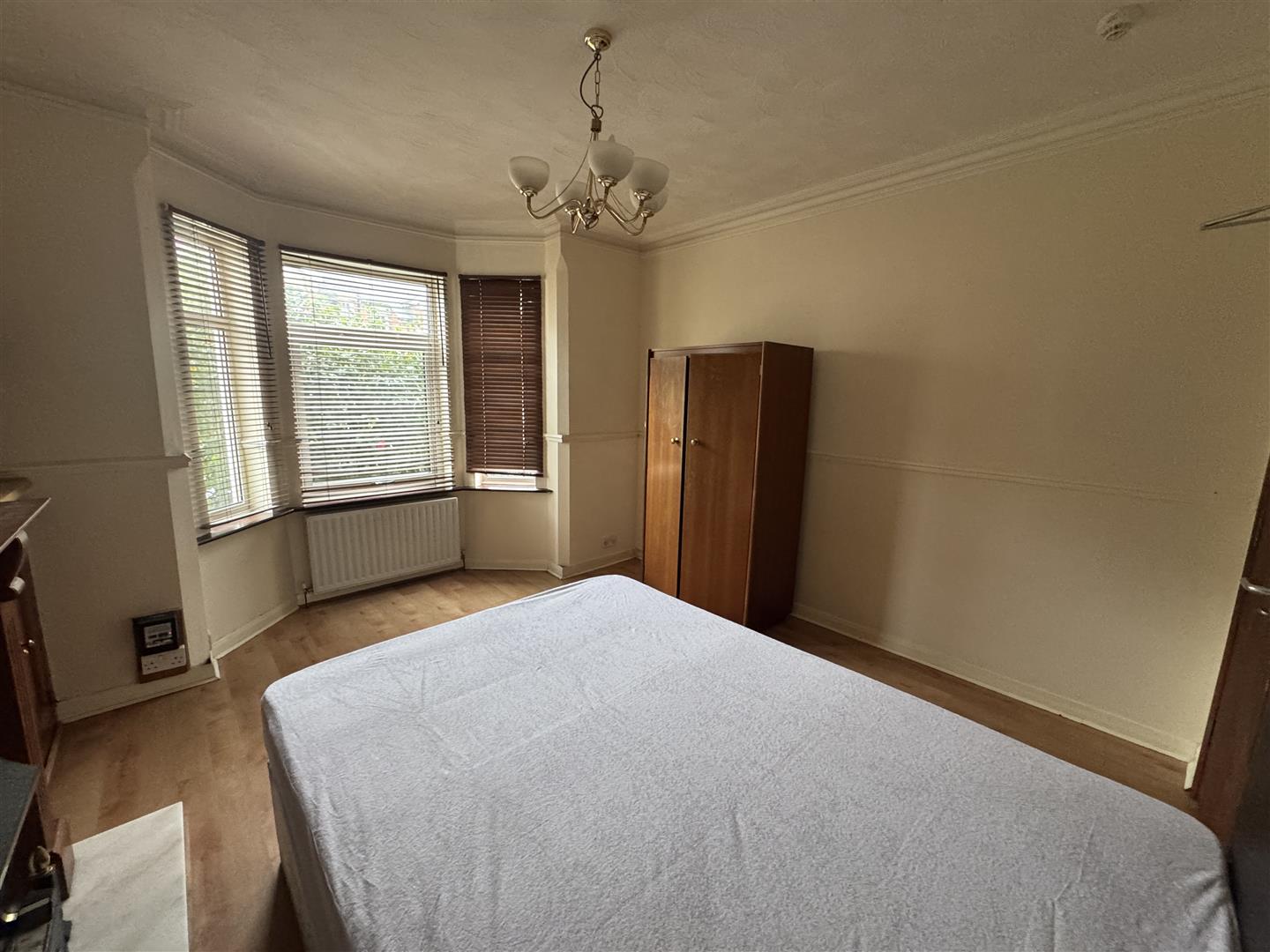 Flat Claremont Road in Rugby
