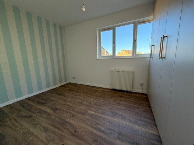 House Repton Close in Luton