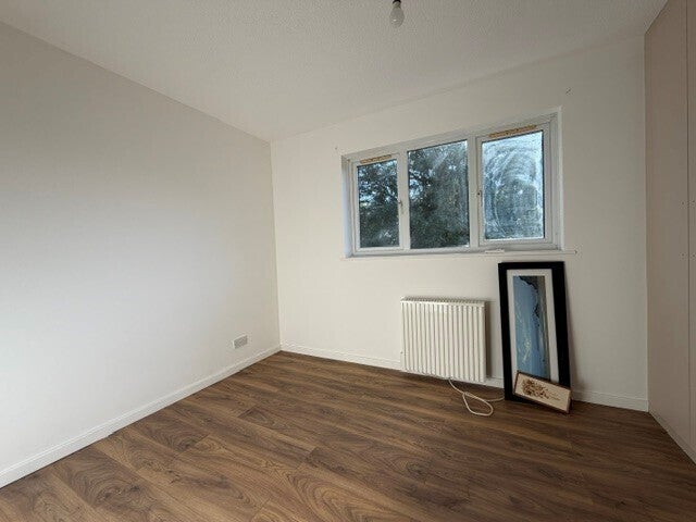 House Repton Close in Luton
