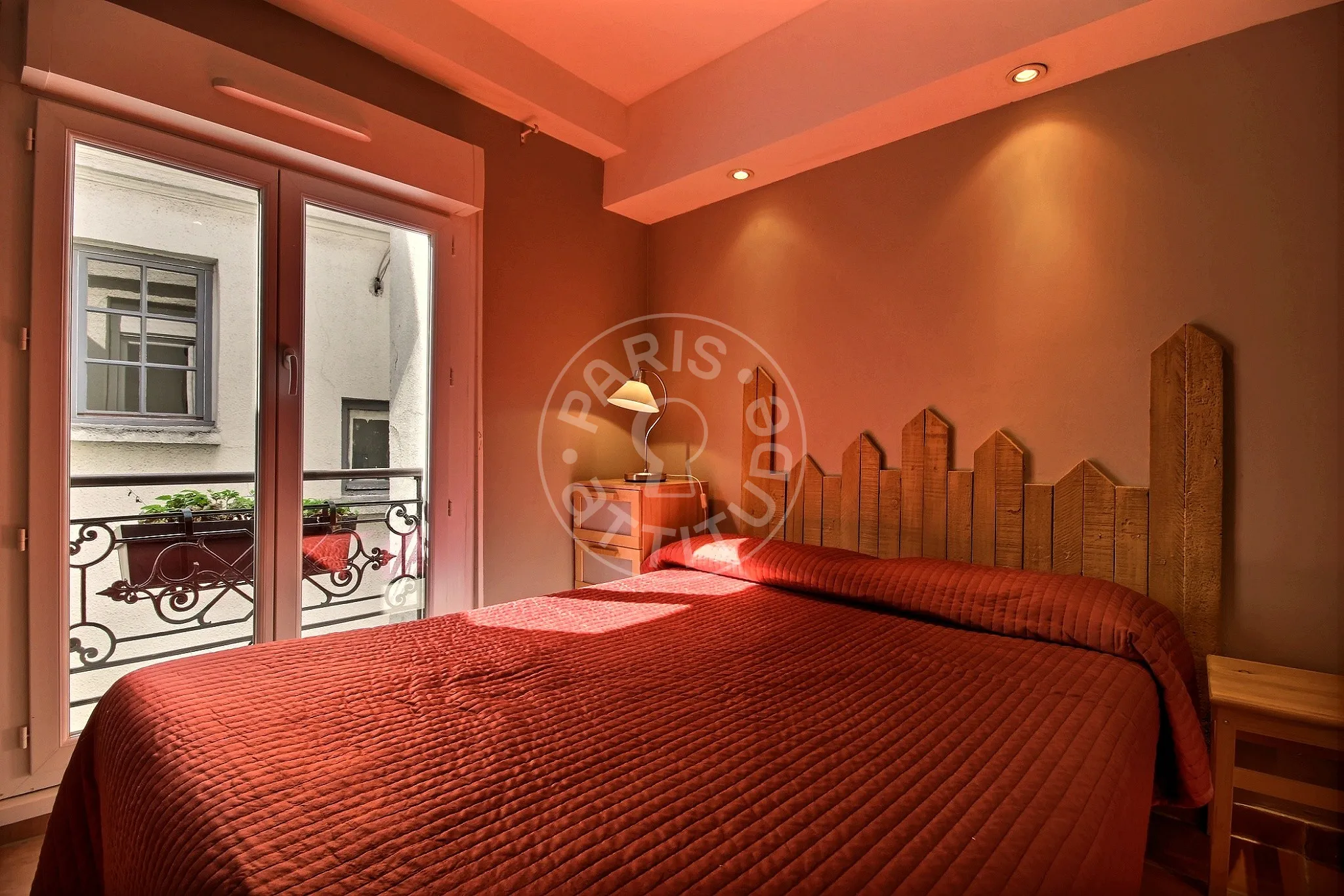 Appartement Rue Saint-Denis à Paris