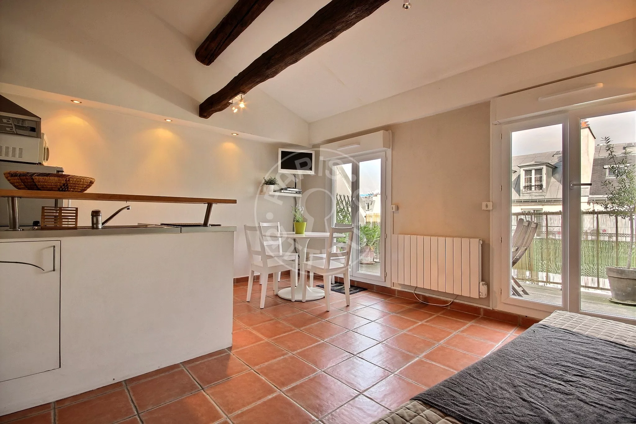 Flat Rue Saint-Denis in Paris