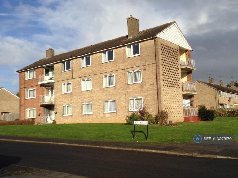 Flat Greenhill Rise in Corby