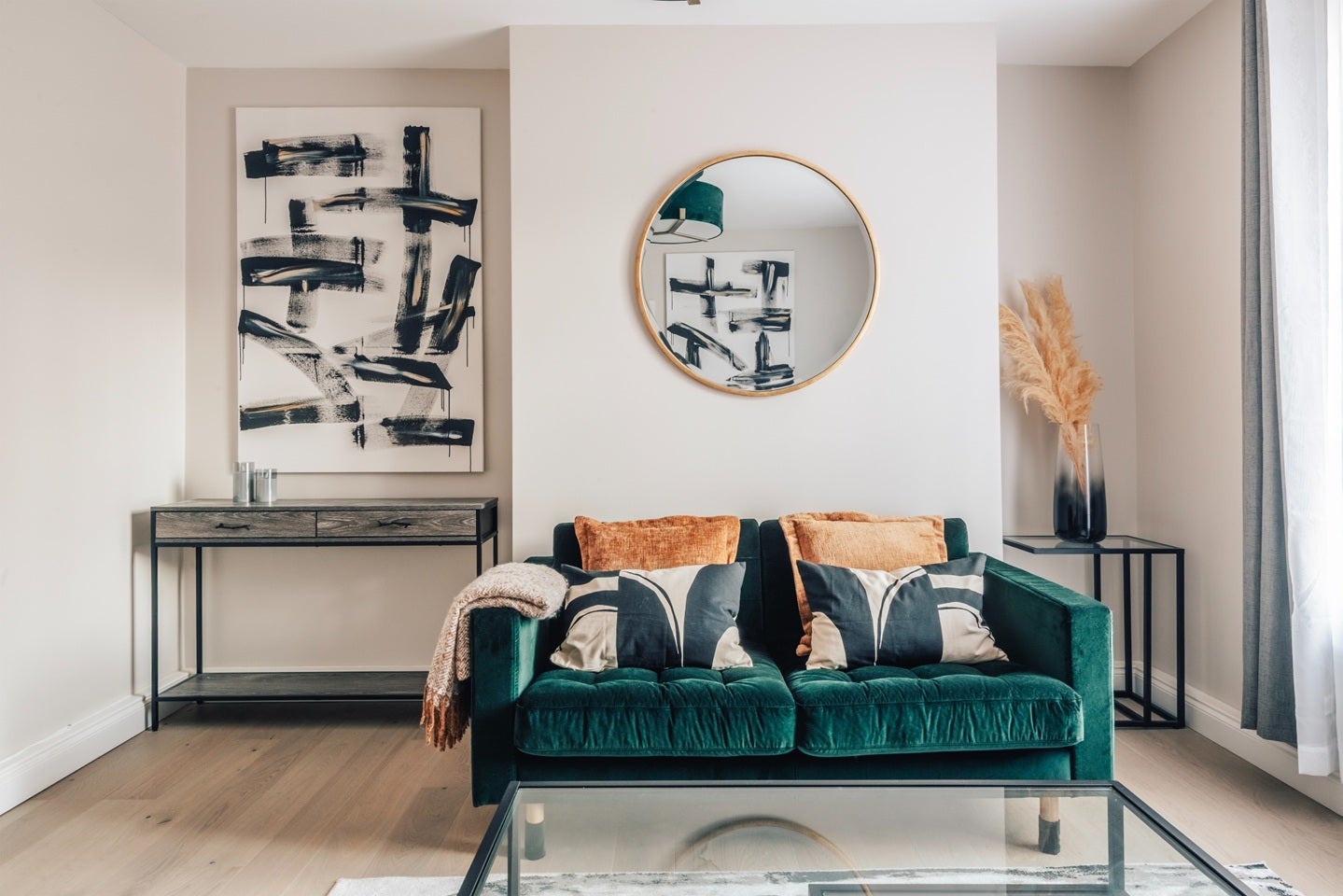 Flat Old Nichol Street in Greater London