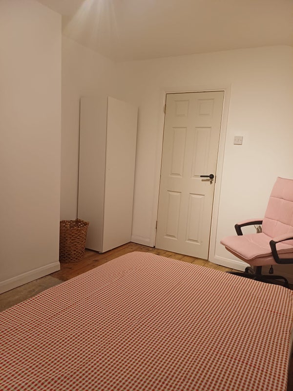 Room Grange Walk in Greater London