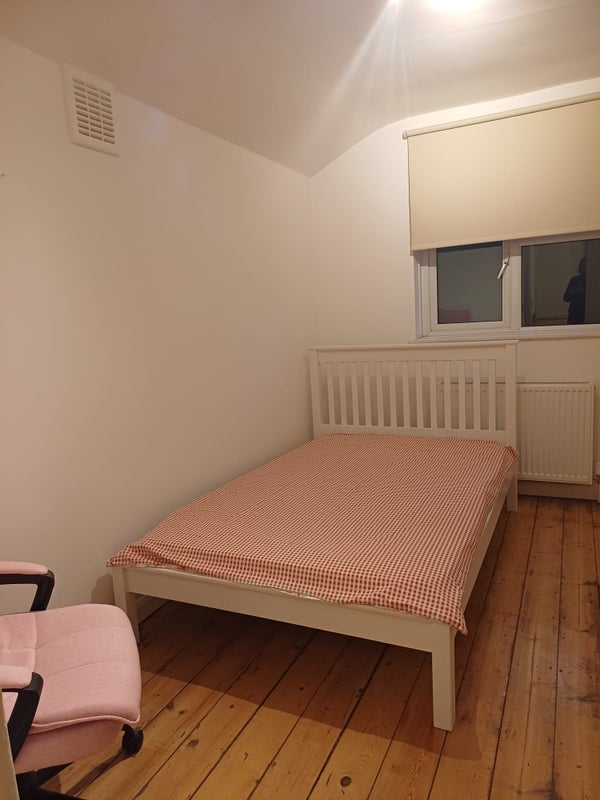 Room Grange Walk in Greater London