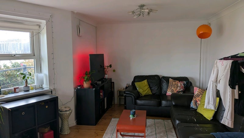Room Sextant Avenue in Greater London