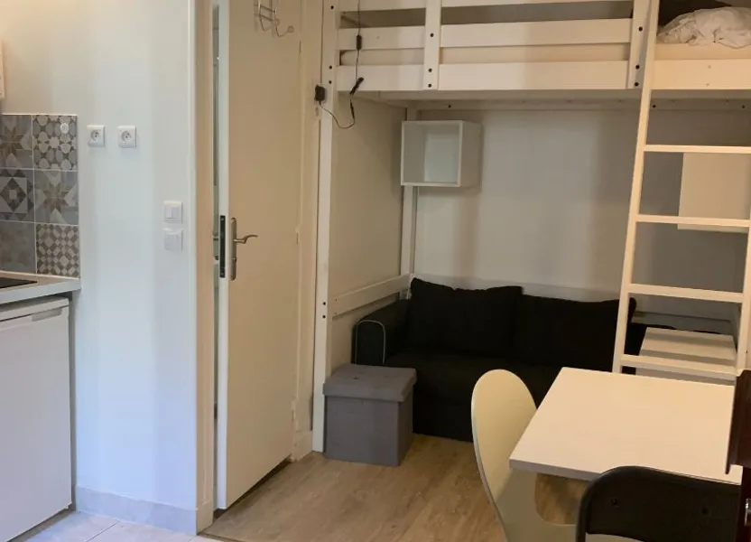Appartement Avenue J.C. Cave à Paris