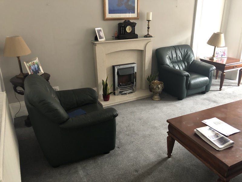 Room Langside Place in Glasgow