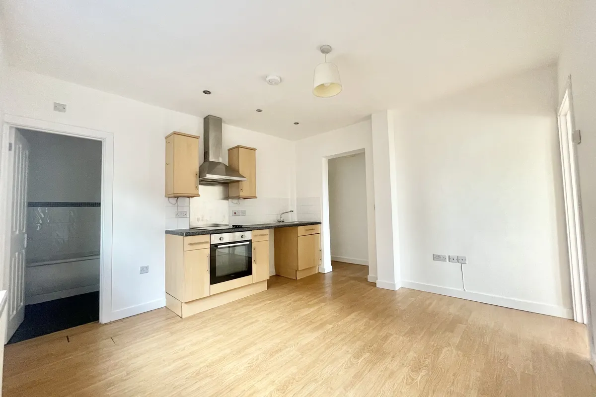 Flat Winchester Road in Southampton