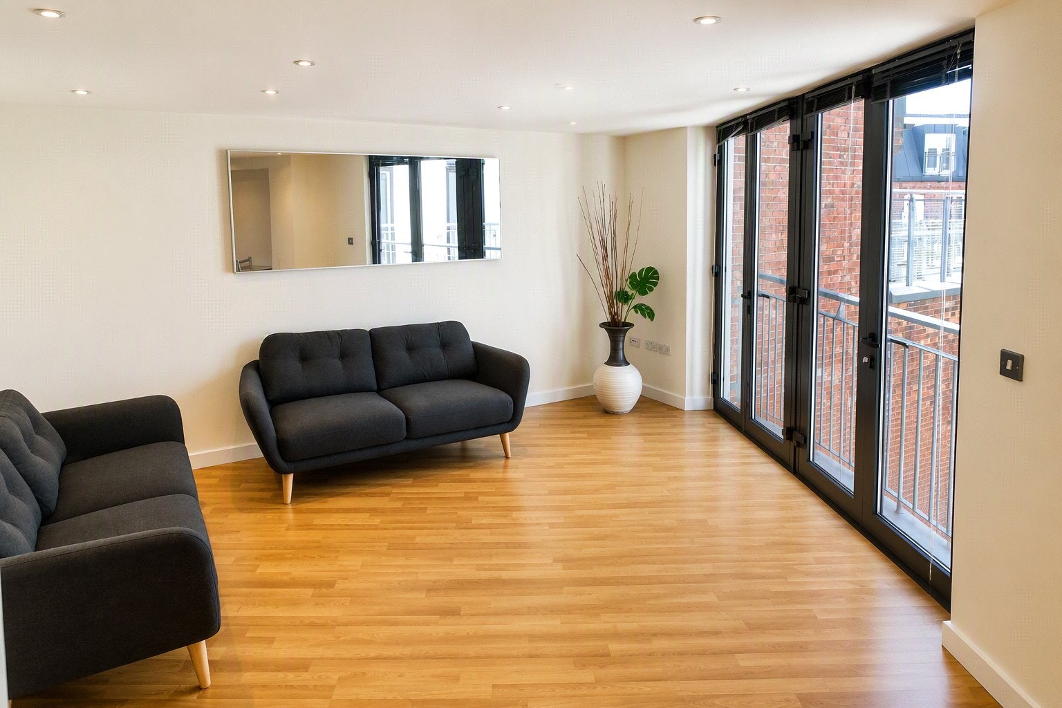 Flat Melbourne Street in Newcastle upon Tyne