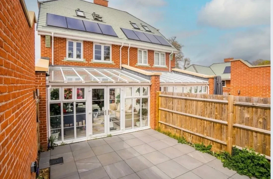 House Kilty Place in High Wycombe