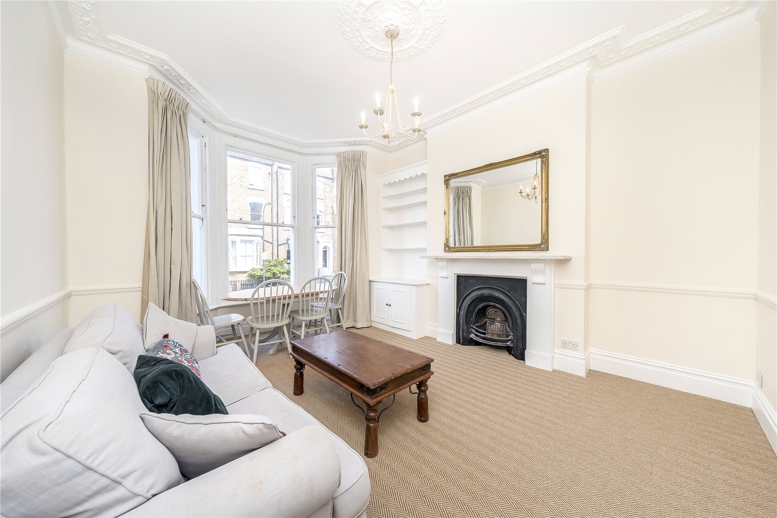 Flat Kempson Road in Greater London