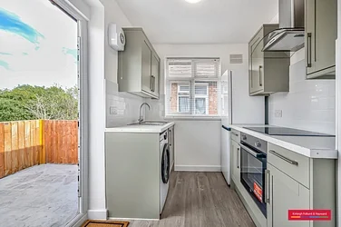 House Sandhurst Road in Greater London