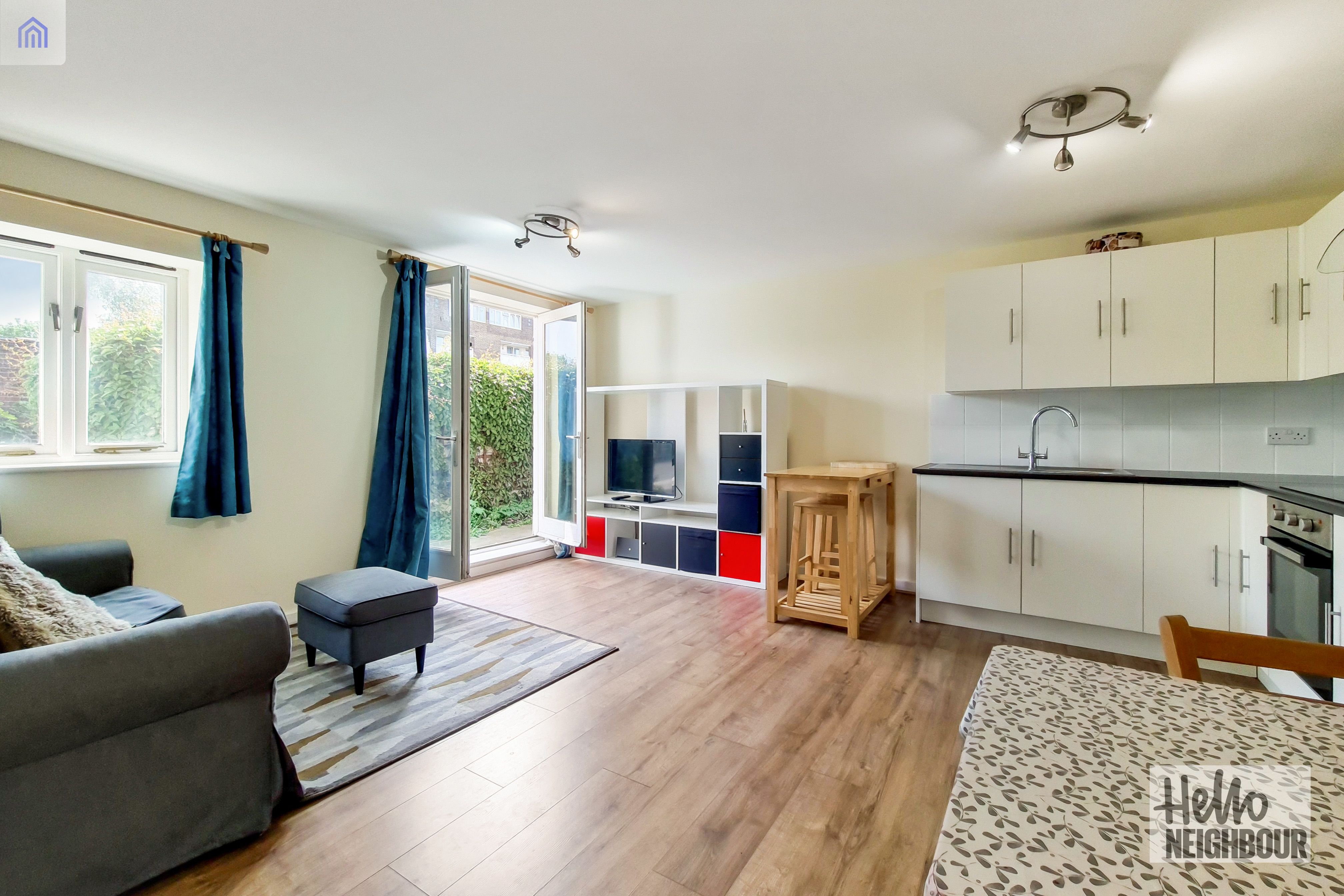 Flat Plumstead Road in Greater London