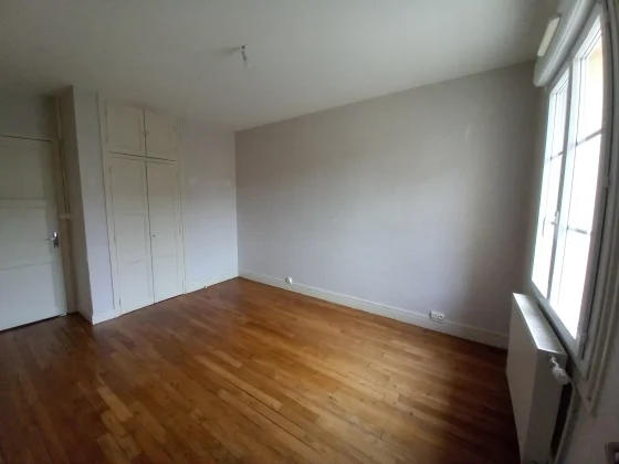 Appartement Place Marcellin Vollat à Digoin