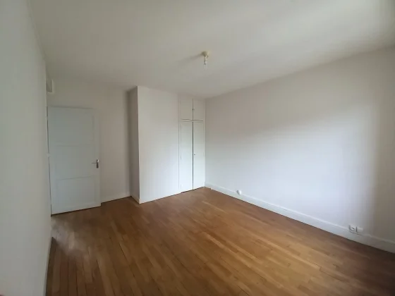 Appartement Place Marcellin Vollat à Digoin